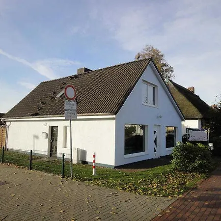 Avalon Mit Terrasse Und Kleiner Gruenflaeche * Graal-Mueritz